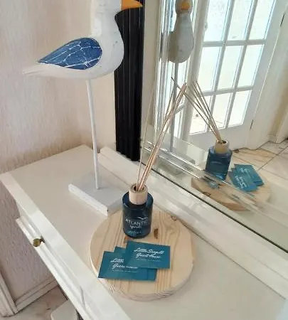 Little Seagull Guest House *