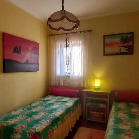 Little Seagull Guest House Apartamento *